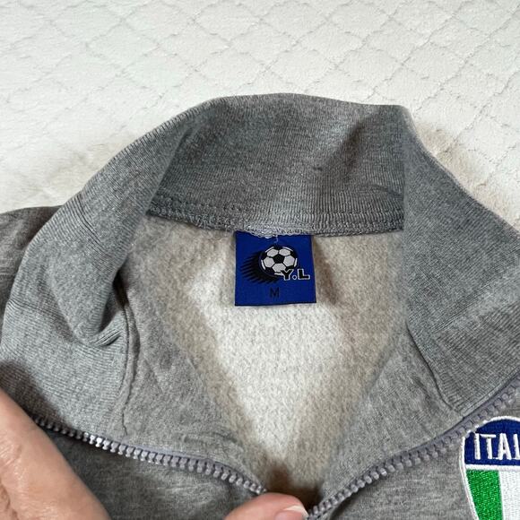 Italia vintage big logo italy track jacket - excellent condition- size medium - Picture 6 of 7